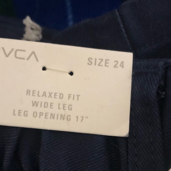 Bundle of NWT 2 pairs of RVCA gender neutral pants - Picture 5 of 8